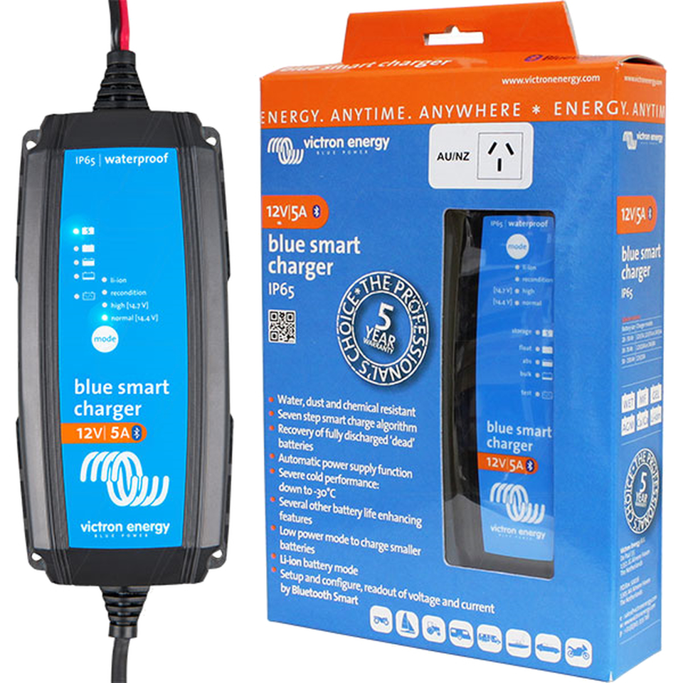 Blue Smart IP65s Charger 12-5 230V AU-NZ Retail