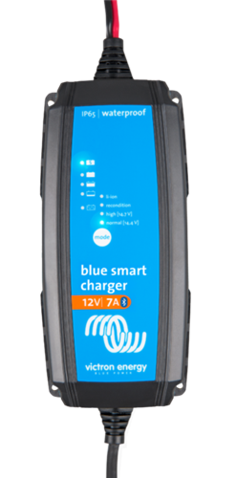 Blue Smart IP65 Charger 12 7 230V AU-NZ Retail