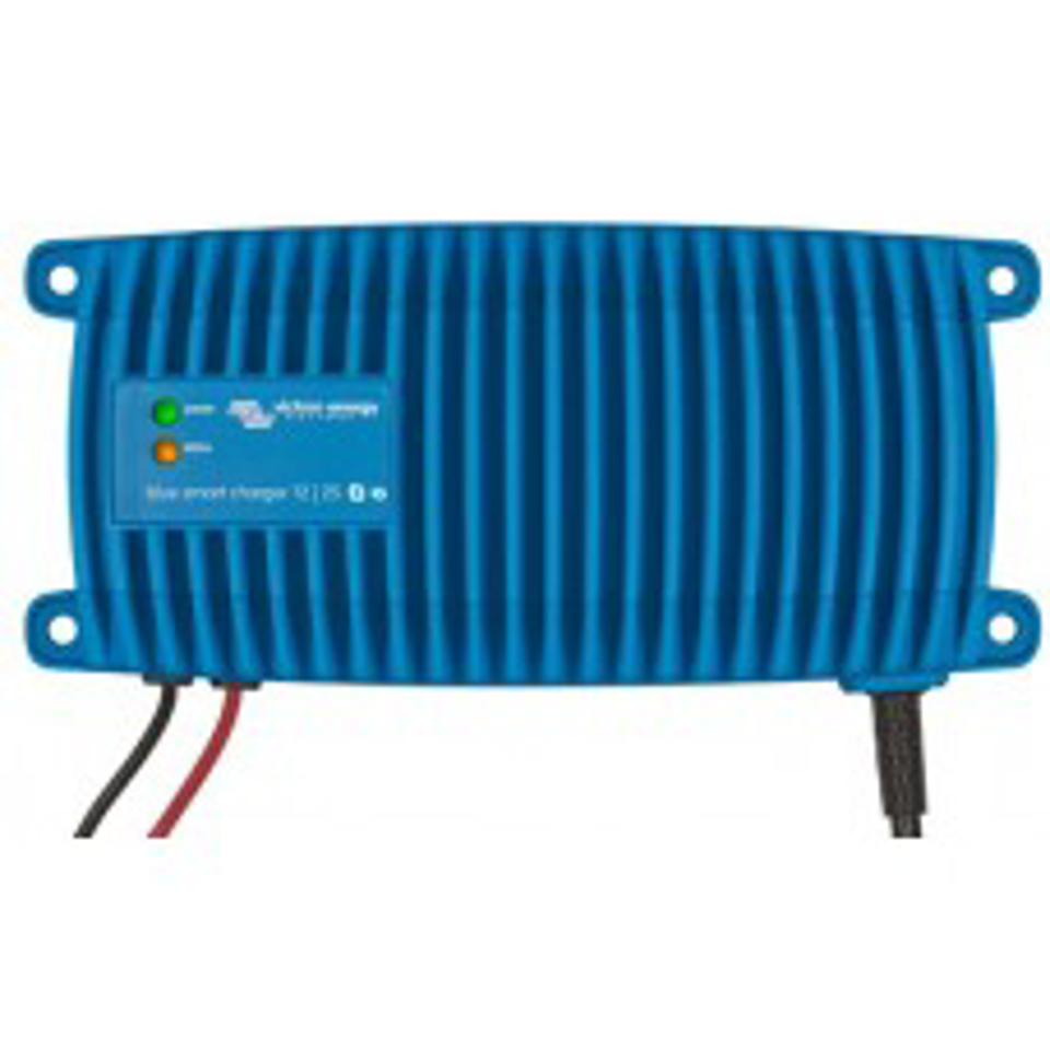 Blue Smart IP67 Charger 24/5(1) 230V AU/NZ