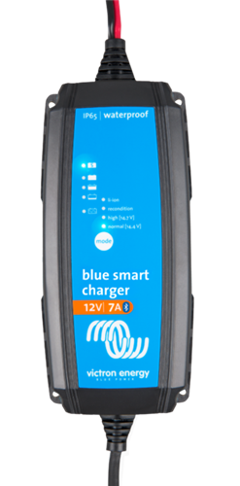 Blue Smart IP65 Charger 12/7(1) 230V AU/NZ Retail